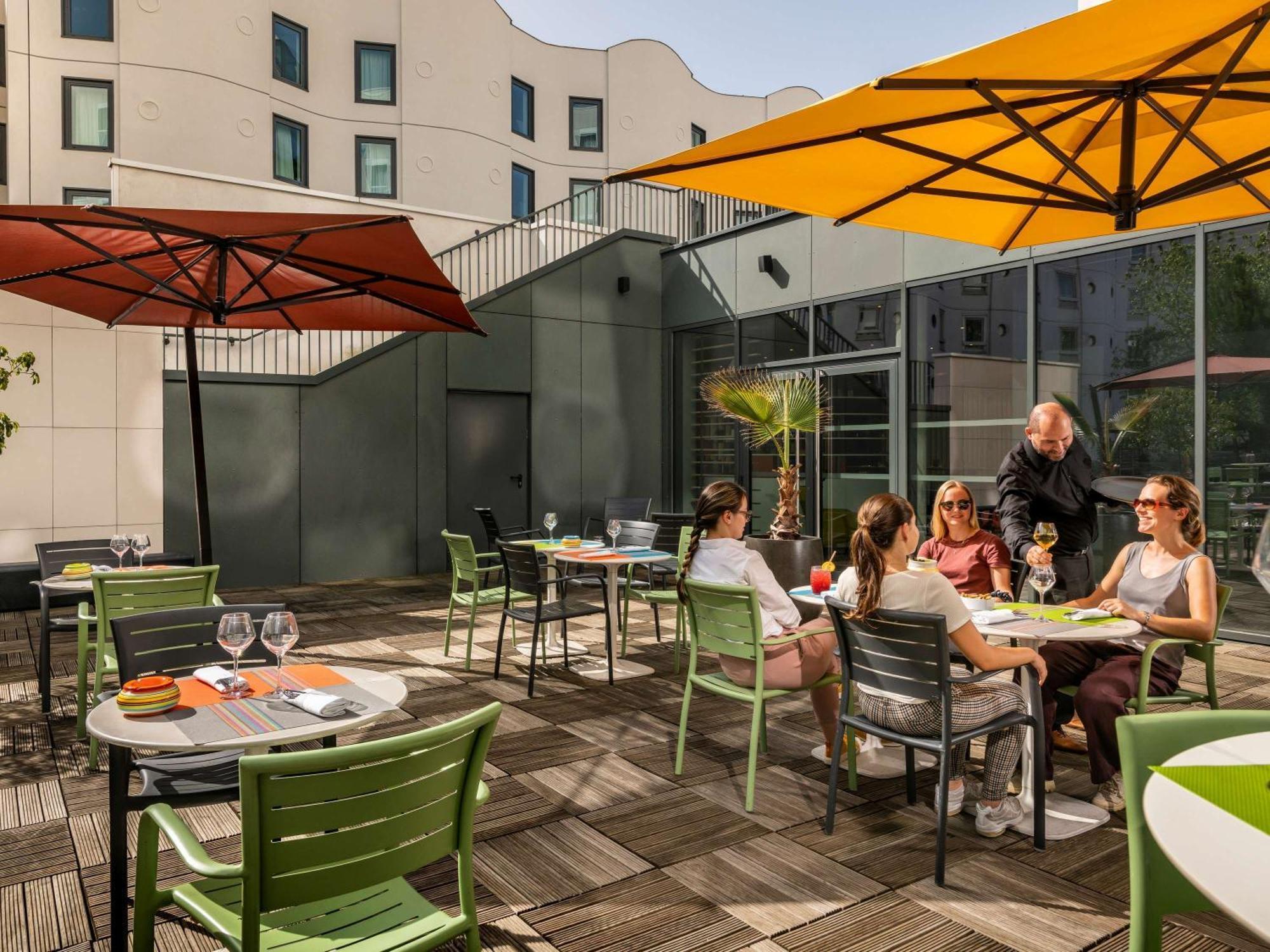 Novotel Paris Coeur D'Orly Airport Esterno foto