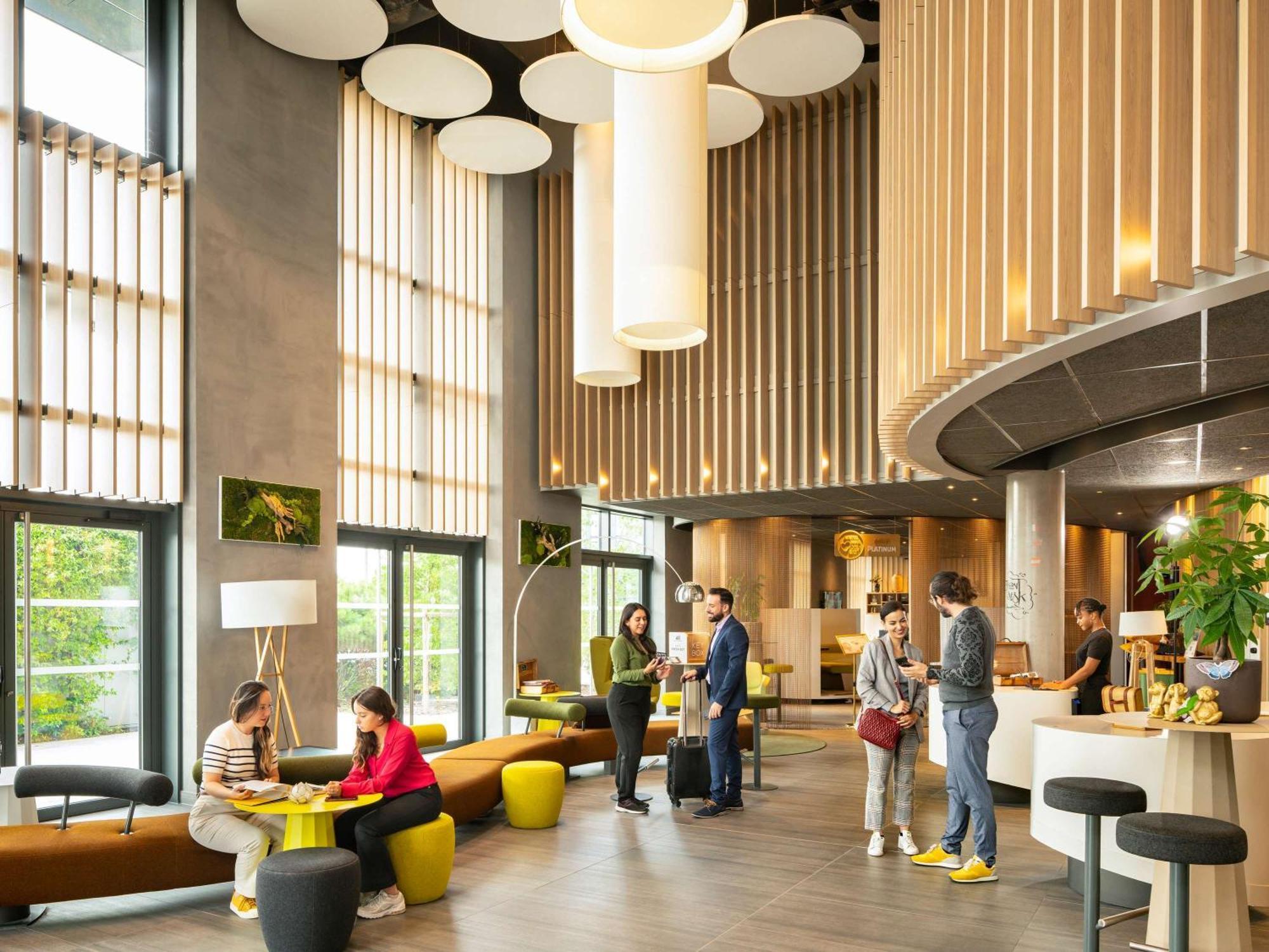 Novotel Paris Coeur D'Orly Airport Esterno foto